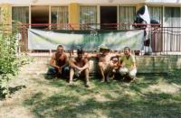 fot.Wapek - pamiątkowe zdjęcie z Banerem, który przez cały okres pobytu dumie nas reklamował ;)