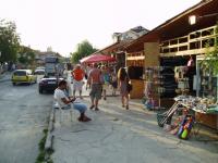 fot.Artek - spacer po sąsiedniej wiosce...