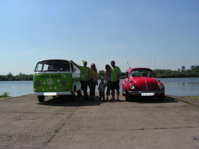 Stokrotki na tle Wisłeki ;)