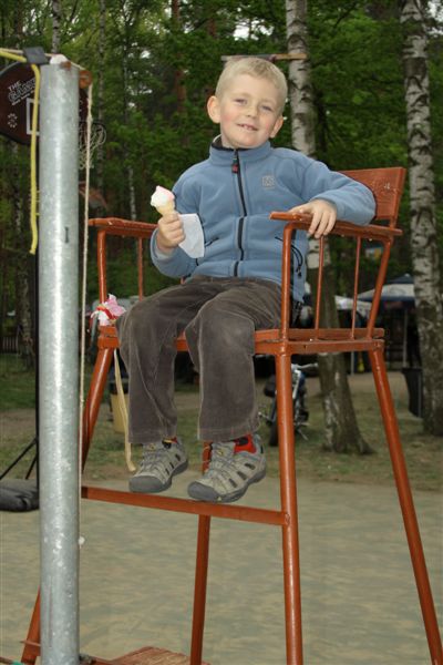 fot.Artek 438