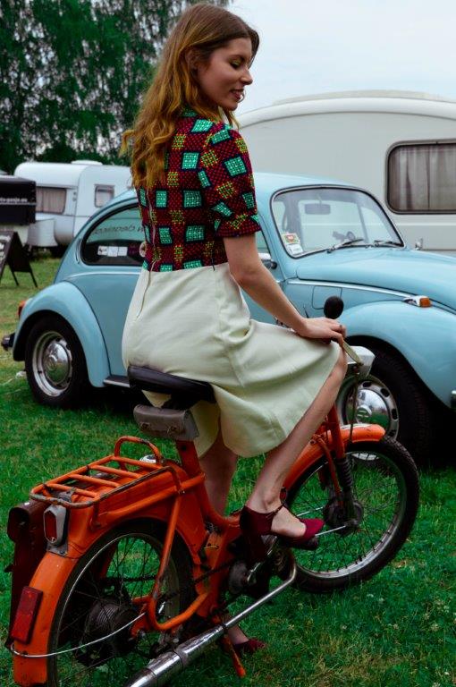 fot.Dmytro Nikiforchuk, Model:Daria Góźdż, Odzież:retromania.pl, instagram:the.vintage.dolls