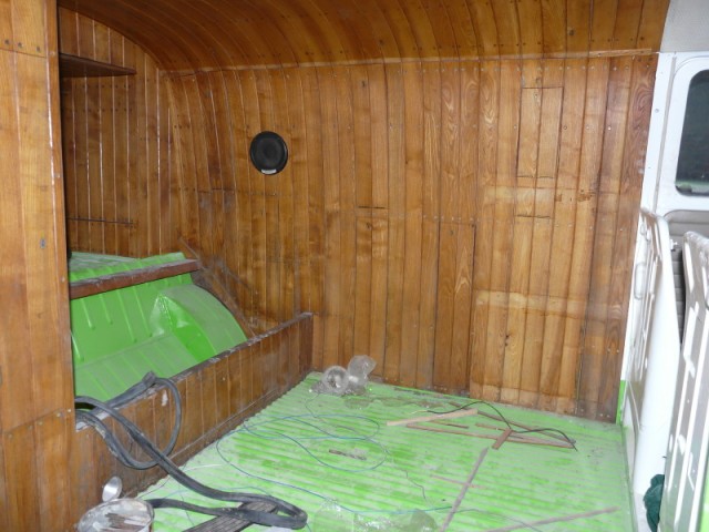 P1020216_1.jpg