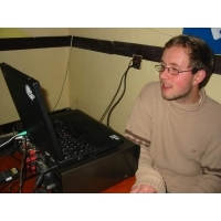 a ten ciągle przy laptoku:P