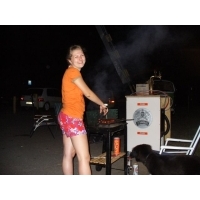 fot.Ewelinka Przygoda - Ewelina przy grillu